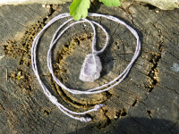  Náhrdelník, přívěsek z ametystu - pravý kámen - fialový minerál